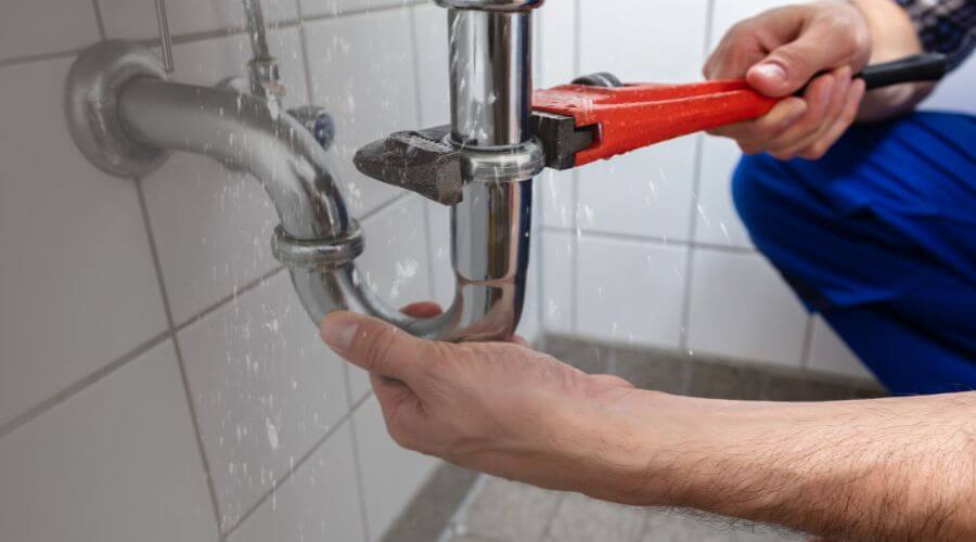 Gas tankless water heater installation in Charleston, MO
